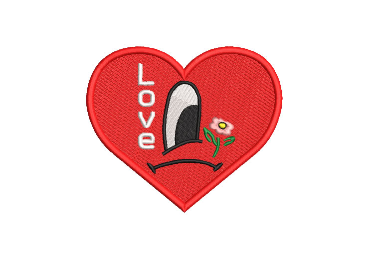 Corazón con Letra Love y Flores Diseños de Bordado
